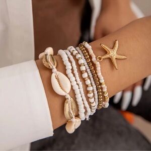 NEW 18k gold plated White and Gold Cowrie Shell Layered Bracelet Set